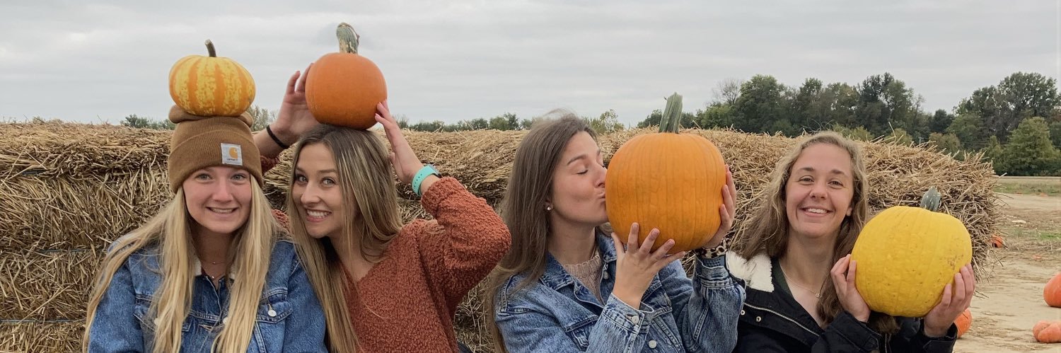 grace_hurstt's profile banner image