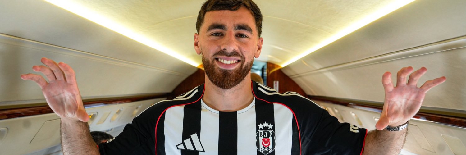 ucellat's profile banner image