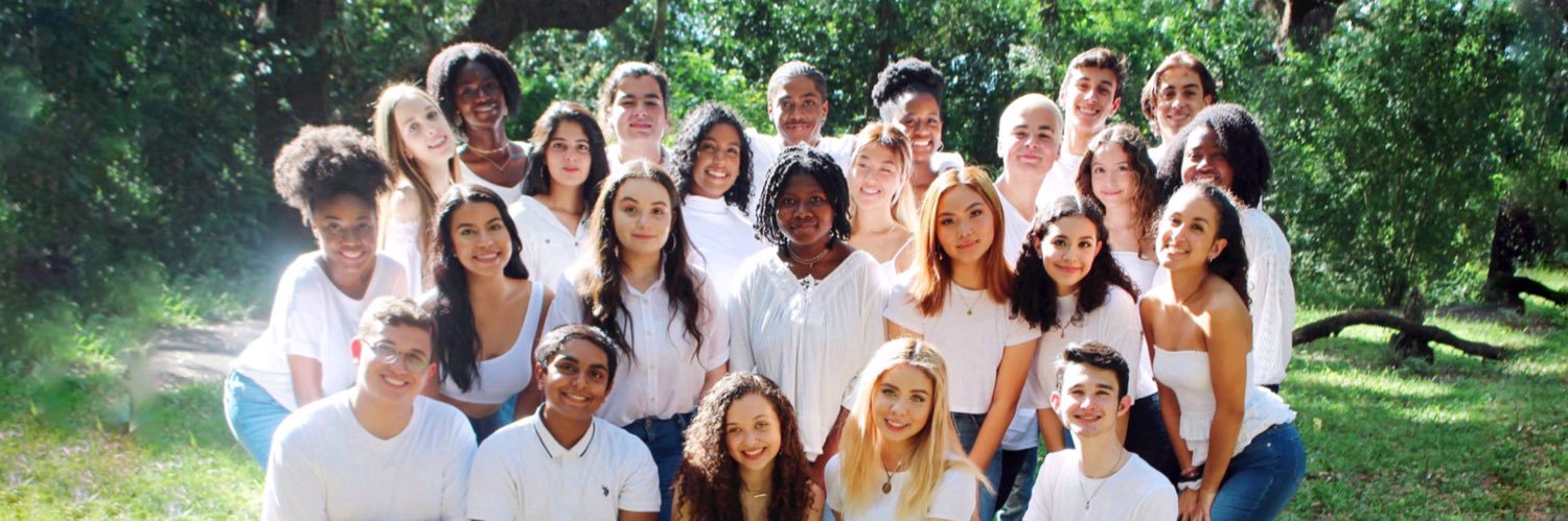 underatreefund's profile banner image