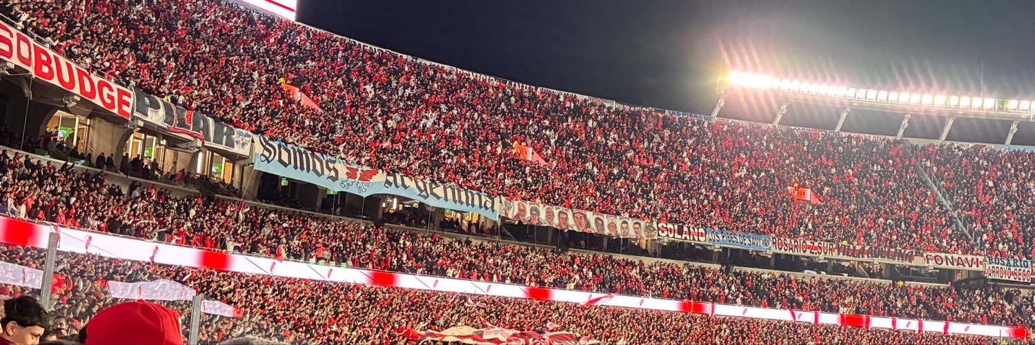 YaaaaaaaamilaL's profile banner image