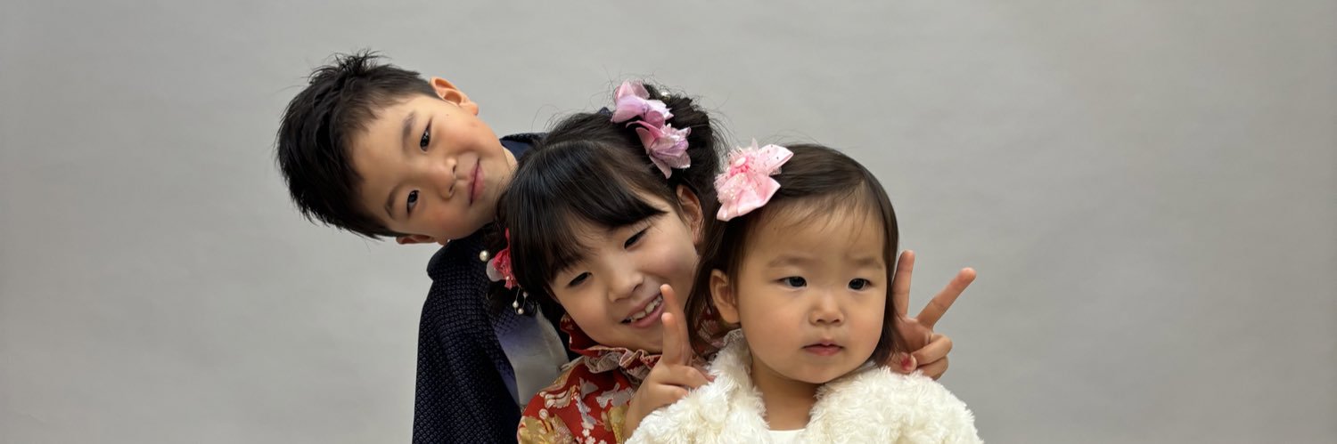 09040622's profile banner image