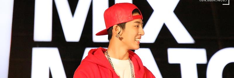 RB961022's profile banner image