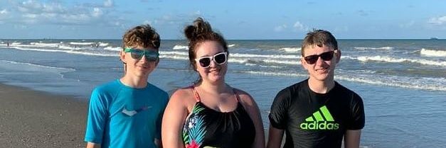 kellyjeanwolfe's profile banner image