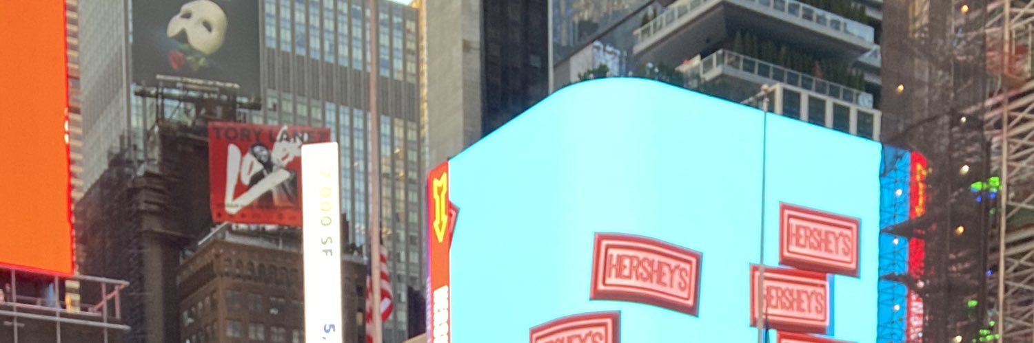 pastdrhunt's profile banner image