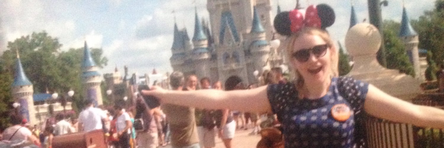sarah_graham's profile banner image