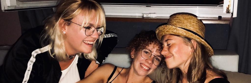 Capucinedrx's profile banner image