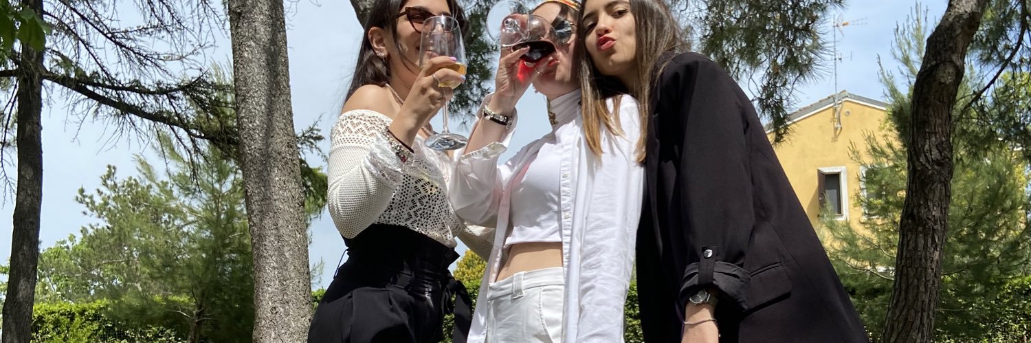 Alicec2000's profile banner image