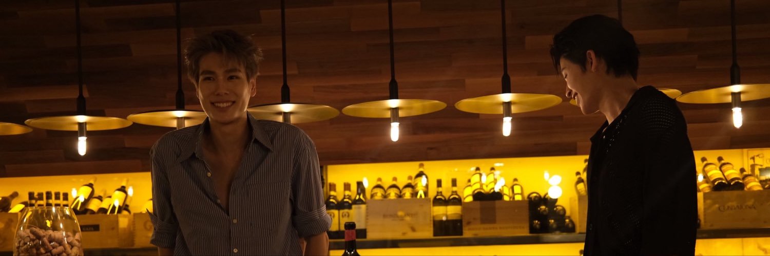Manowpanida's profile banner image