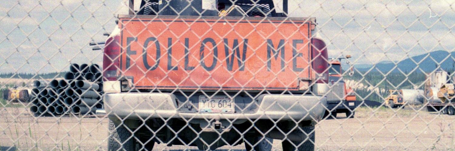 Twitter banner for @Theresa
