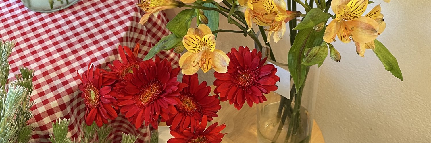 พิ๊เบลล่าเอง banner