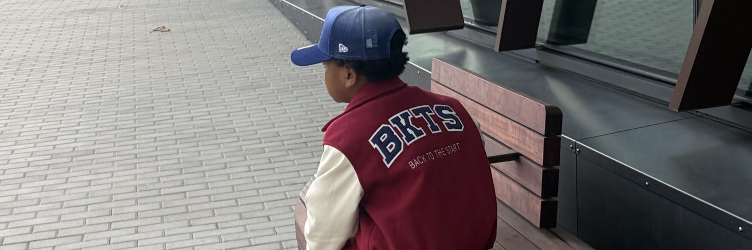 Valid_LikeJ's profile banner image