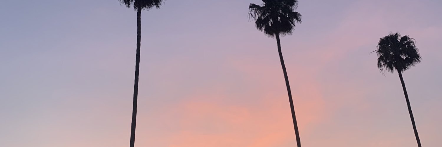 Lizabethh07's profile banner image