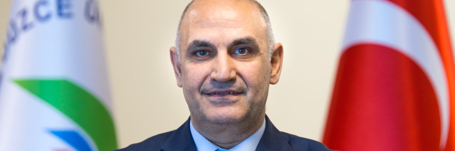 zakbas's profile banner image