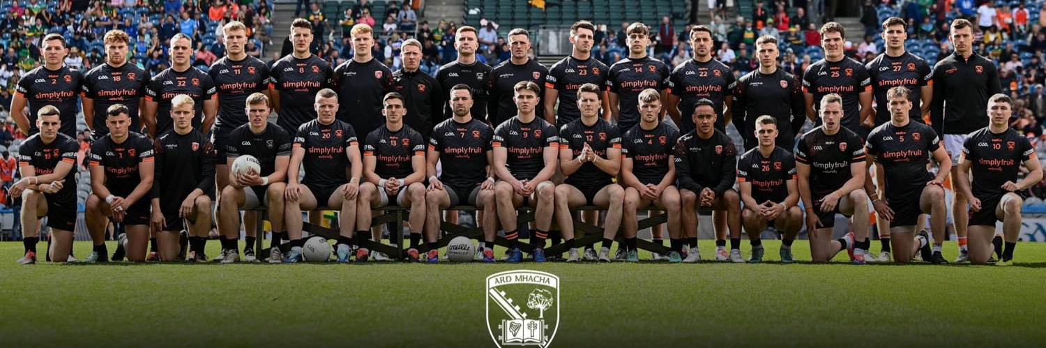 ✨kelly✨🧡🤍 banner