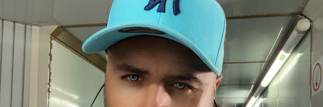 leoyanadelc's profile banner image