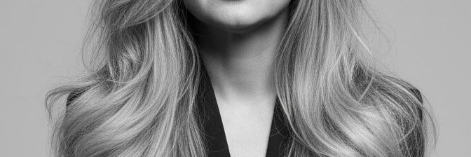 W banner