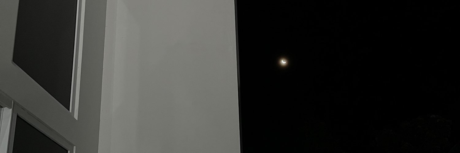 cudmirah's profile banner image