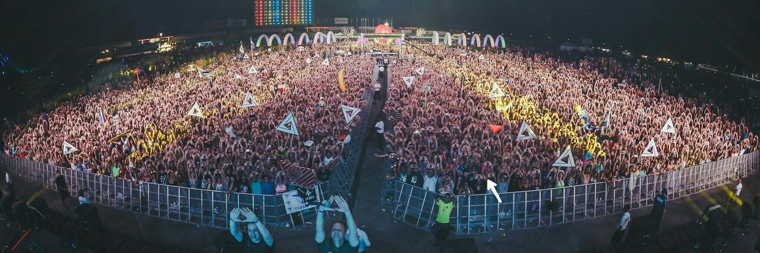 richliveslong's profile banner image