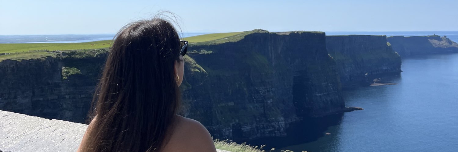 Elenaaa_4's profile banner image