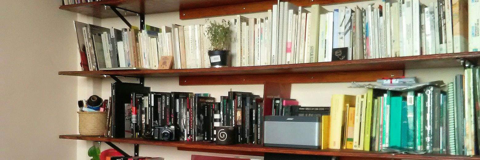 julylibros's profile banner image