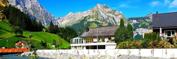 eyenotto Profile Banner