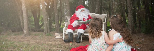 EmilySignorini Profile Banner