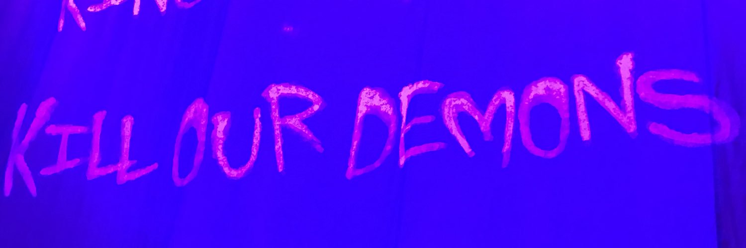 Famouskimm's profile banner image