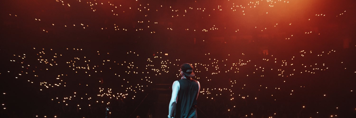 Derek DiScanio banner