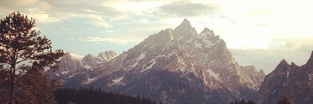LoomisInk's profile banner image