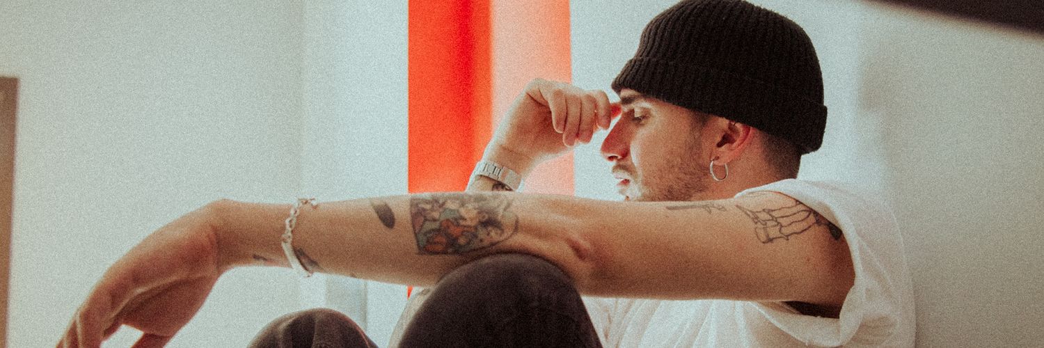 skioffi's profile banner image