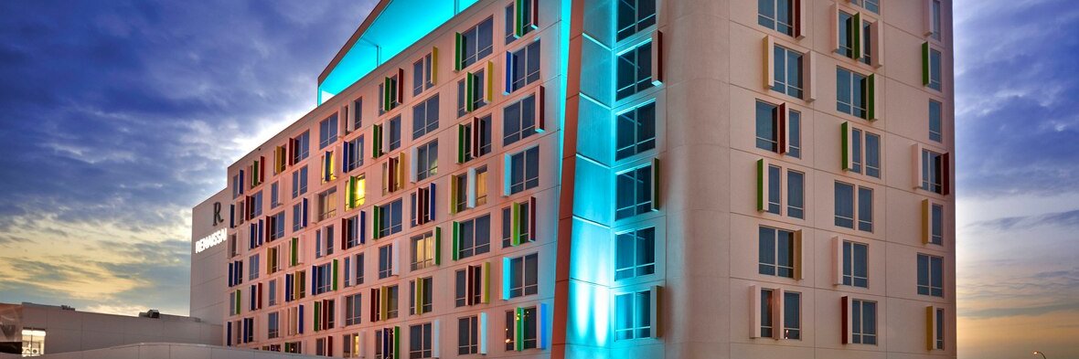 Renaissance Edmonton Airport Hotel banner