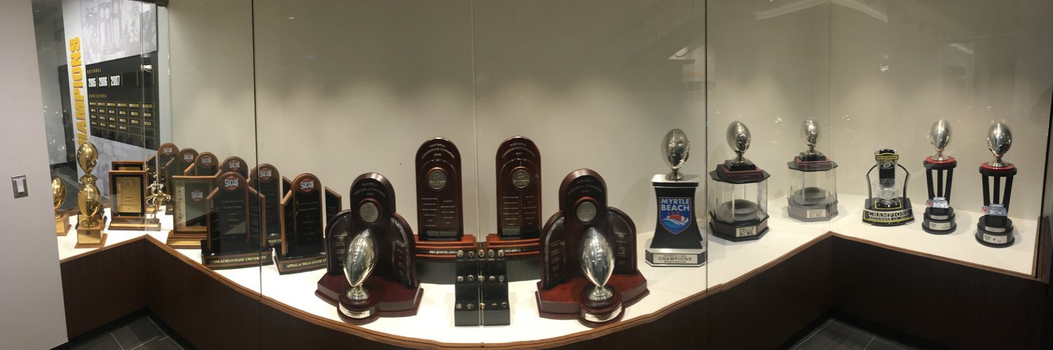 Todd From The Mountain 🇵🇸🇺🇦 banner