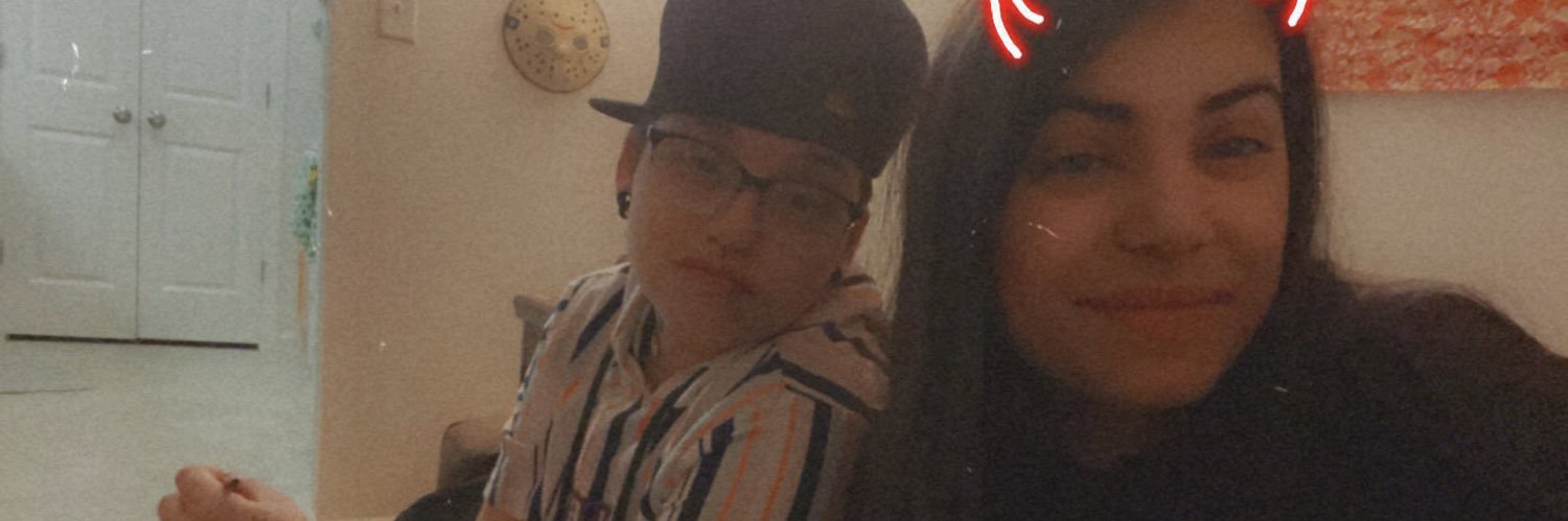 christaaa326's profile banner image