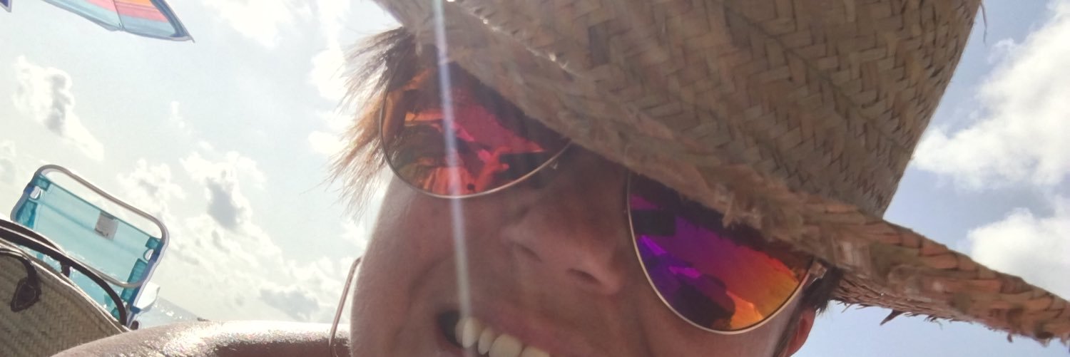 MoniKaLoFe's profile banner image