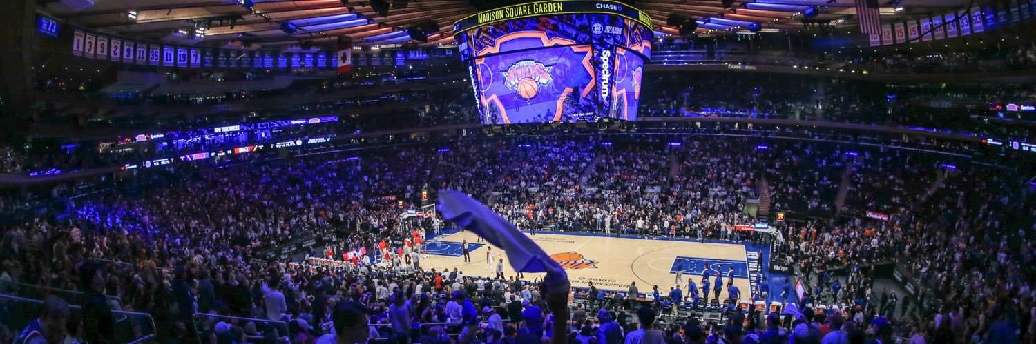 New York Knicks France banner