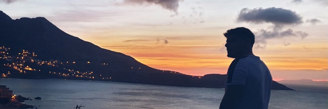 felisuko_'s profile banner image