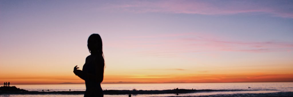 alimgutierrez's profile banner image