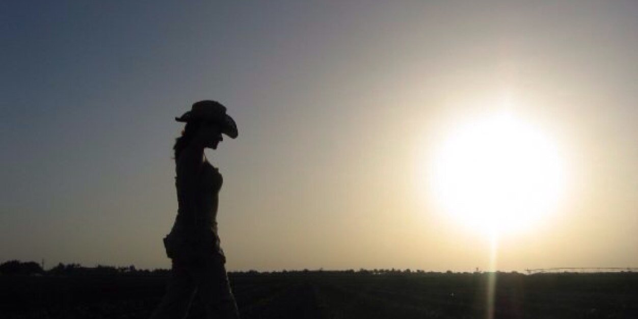 AleCortez19's profile banner image