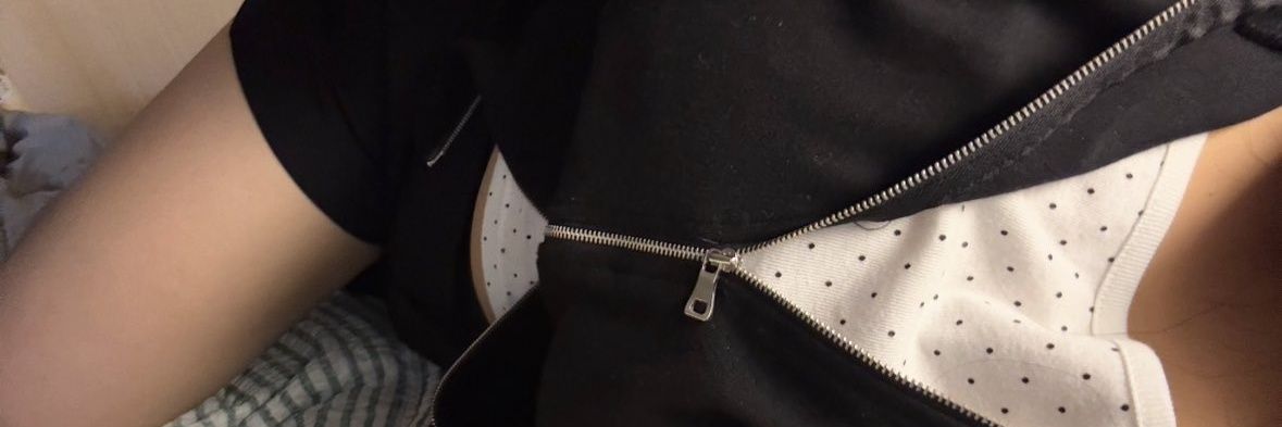 pxoud's profile banner image
