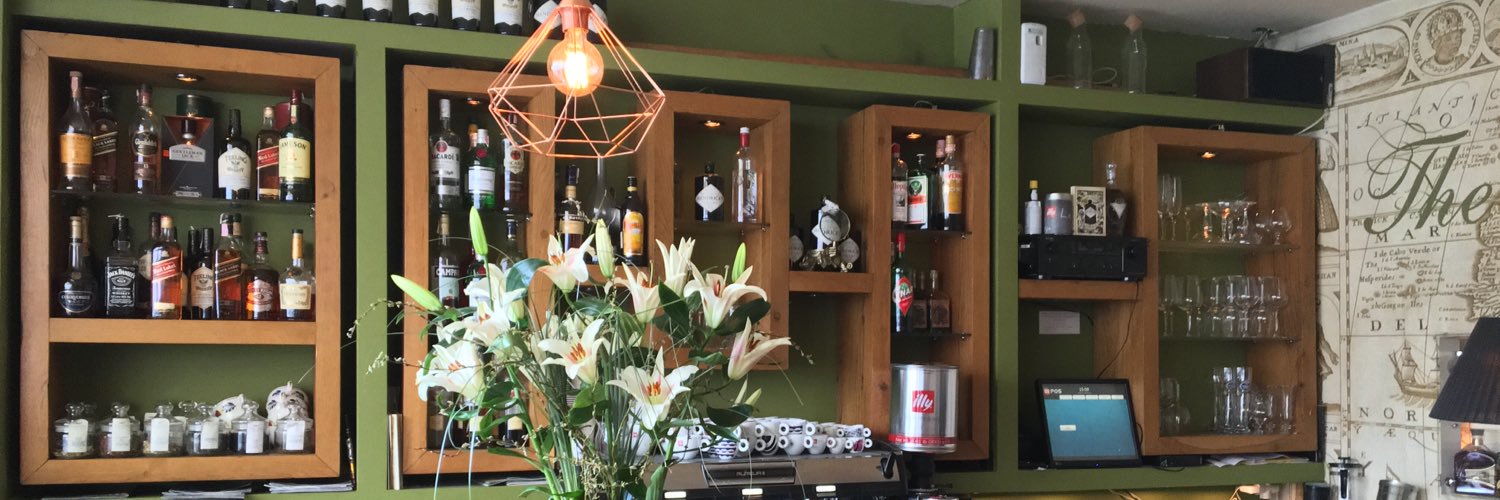 caffeleone's profile banner image