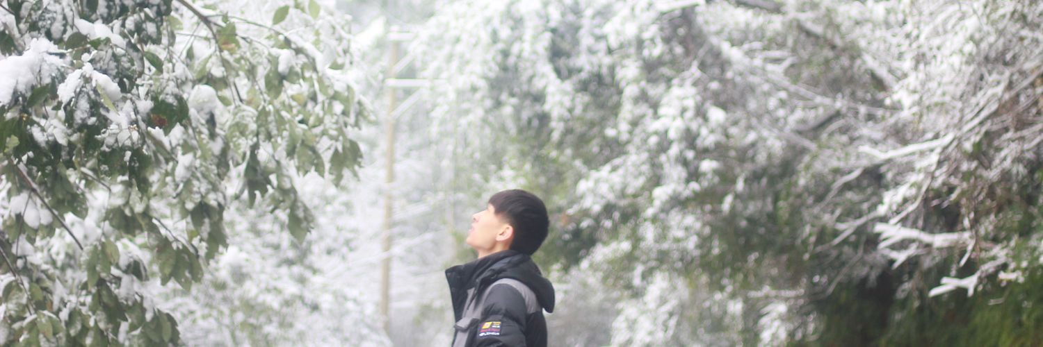 lolo122177's profile banner image