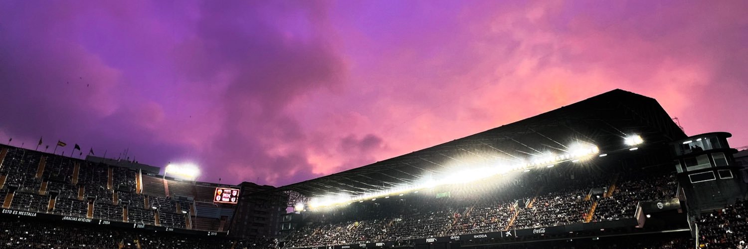 𝐸𝓁𝑒𝓃𝒶 banner