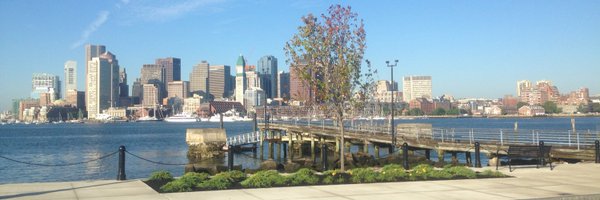 LynLovesLocal Profile Banner