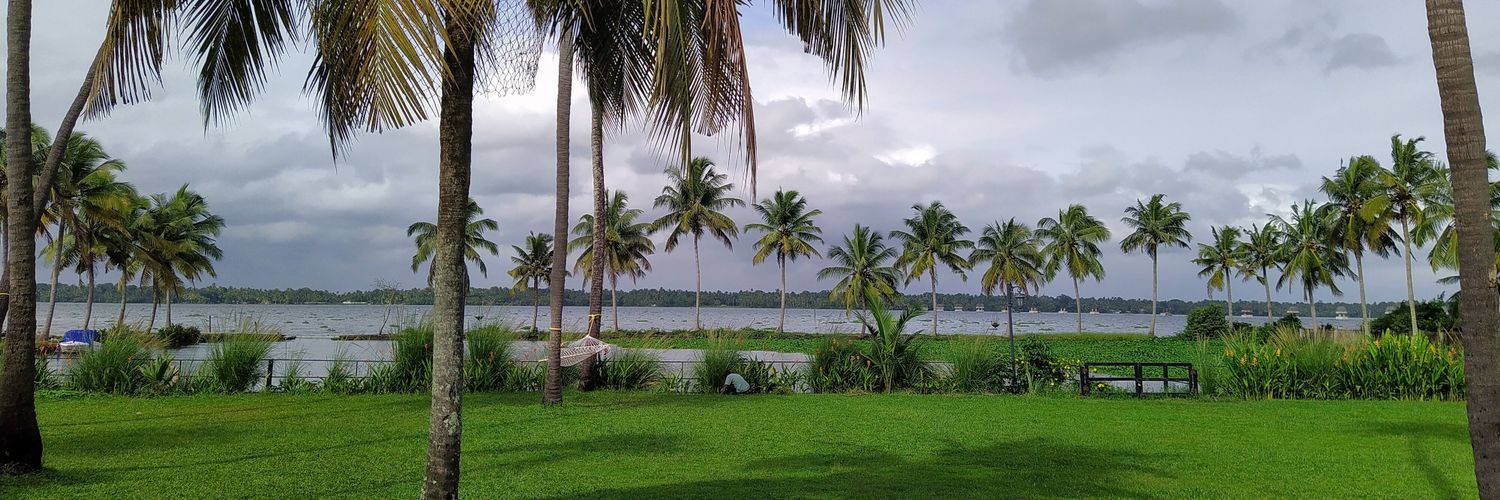 SanthanamVaidya banner