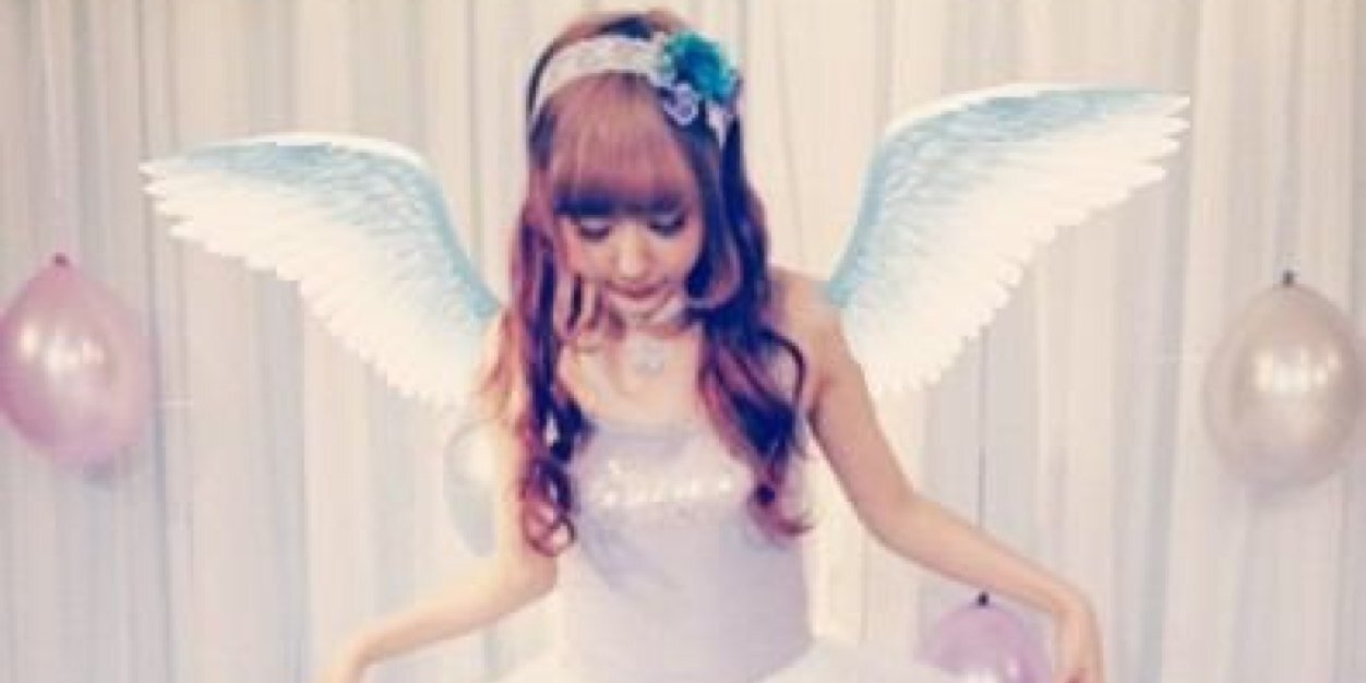 A_M__O's profile banner image