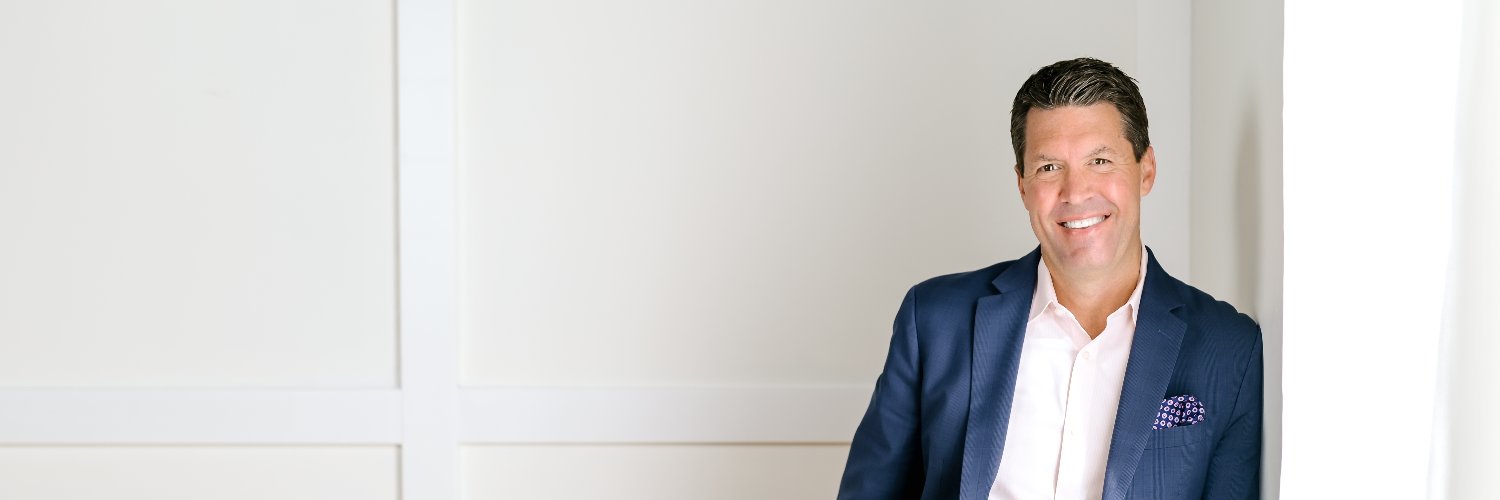 aarondetzer's profile banner image