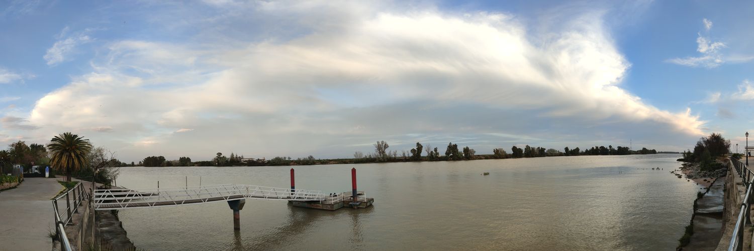 Amparo 🇪🇦🇪🇺❤️🏳️‍🌈 banner