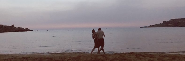 HelenaaParis's profile banner image