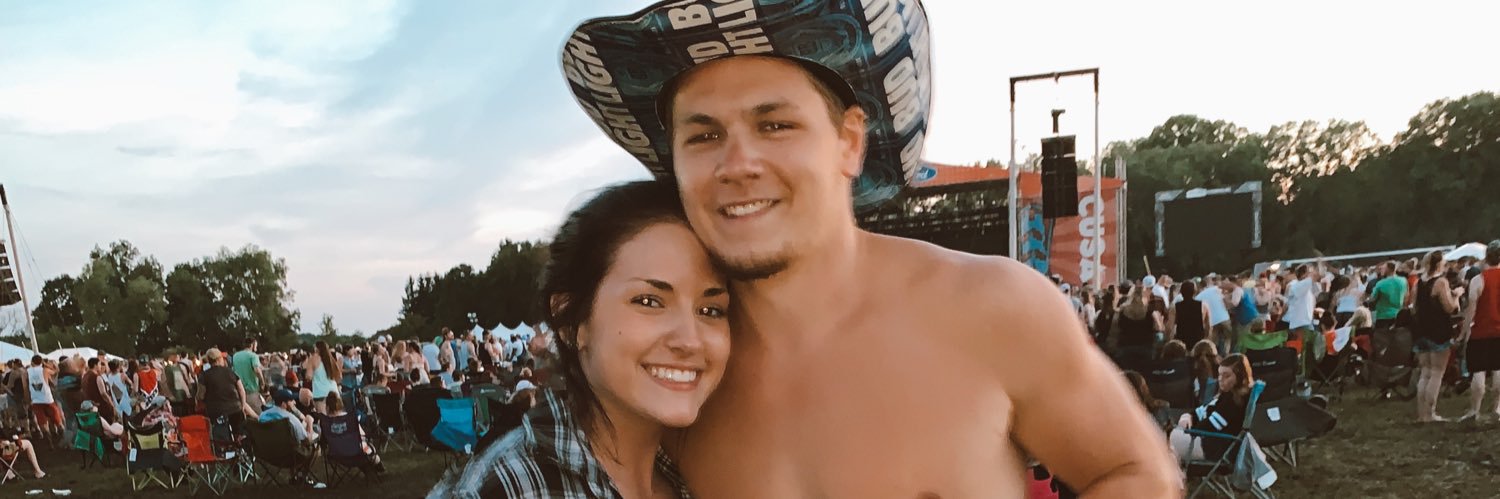 ljcousy's profile banner image