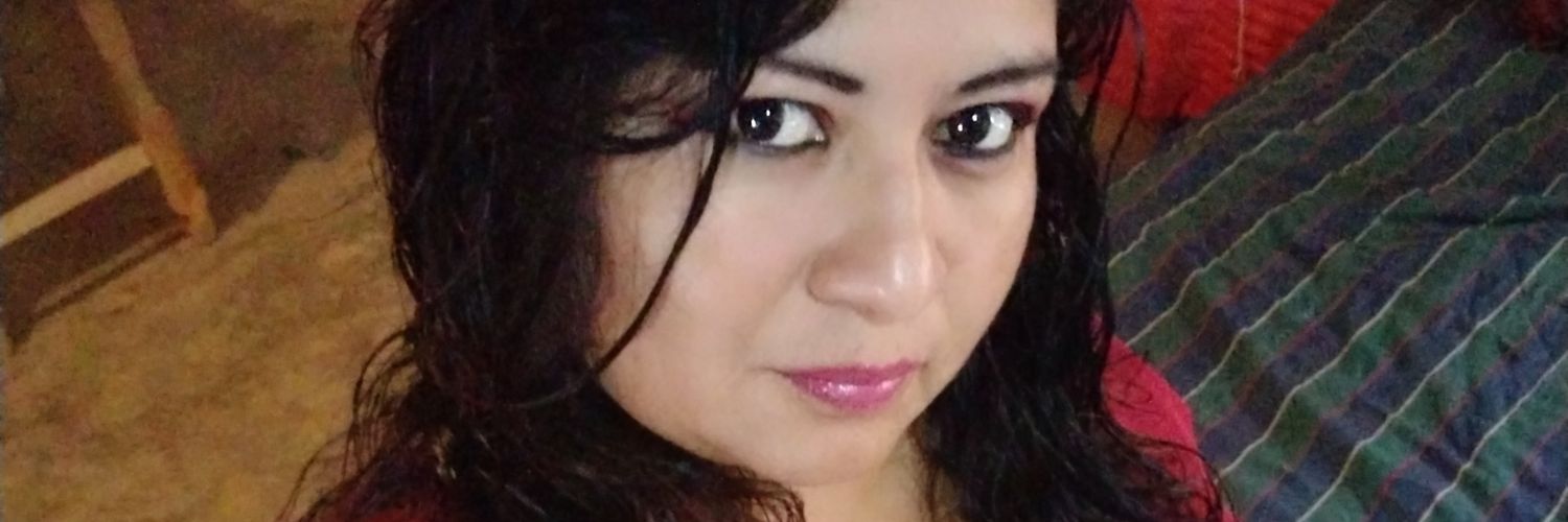 avemanihdez's profile banner image